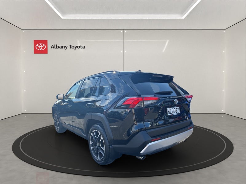 2019 Toyota RAV4 Adventure 2.5P 8AT AWD SUV/5D/... image 5