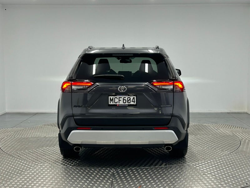 2019 Toyota RAV4 Adventure 2.5P AWD image 4