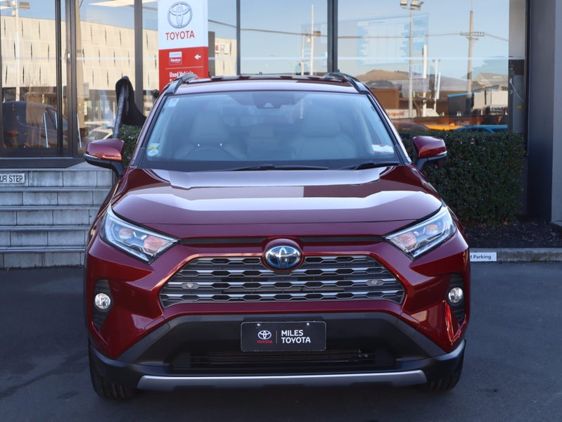 2019 Toyota RAV4 G HYBRID, AWD/4WD, Leather image 2