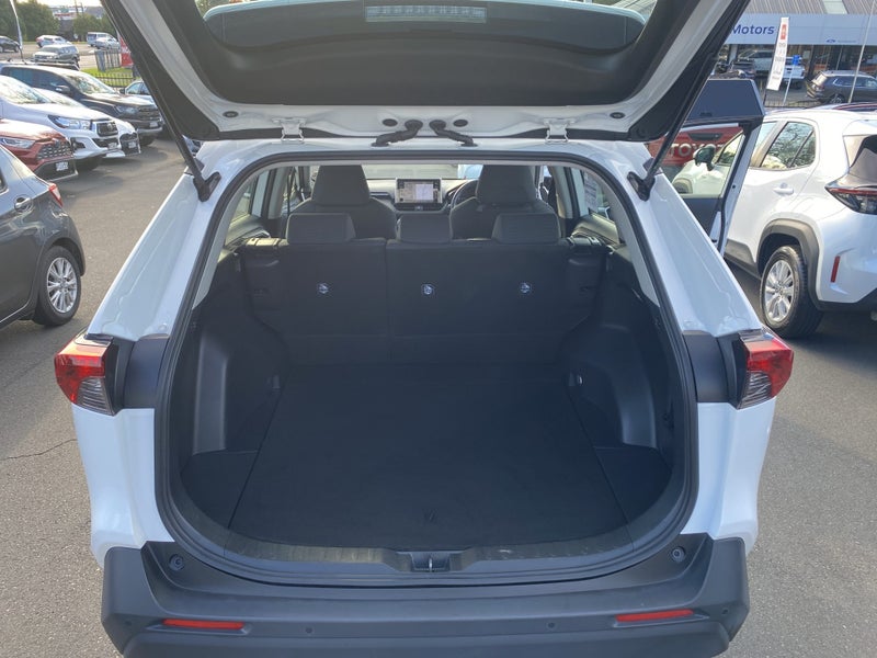 2019 Toyota RAV4 GX 2.0P 2WD SUV image 4