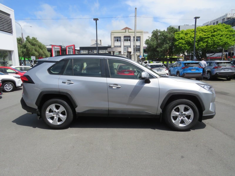 2019 Toyota RAV4 GX 2.0P CVT FWD SUV image 3