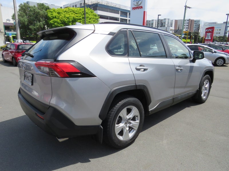2019 Toyota RAV4 GX 2.0P CVT FWD SUV image 4