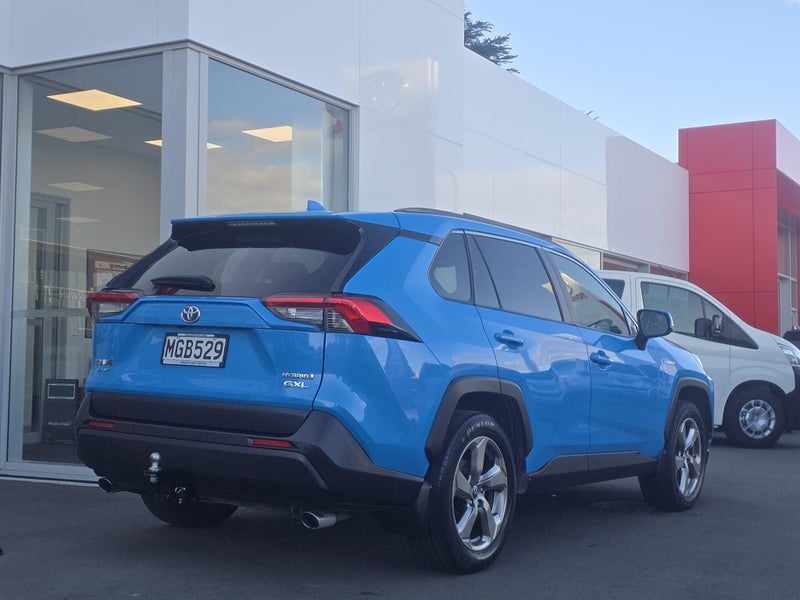 2019 Toyota RAV4 GXL 2.5P HYBRID AWD image 3