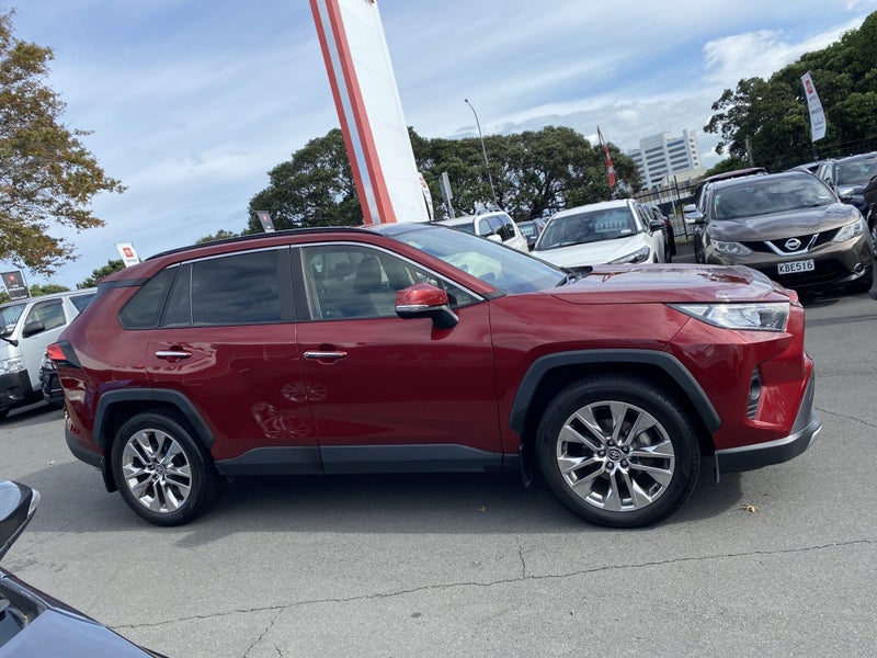 2019 Toyota RAV4 Limited 2.0P CVT FWD image 2