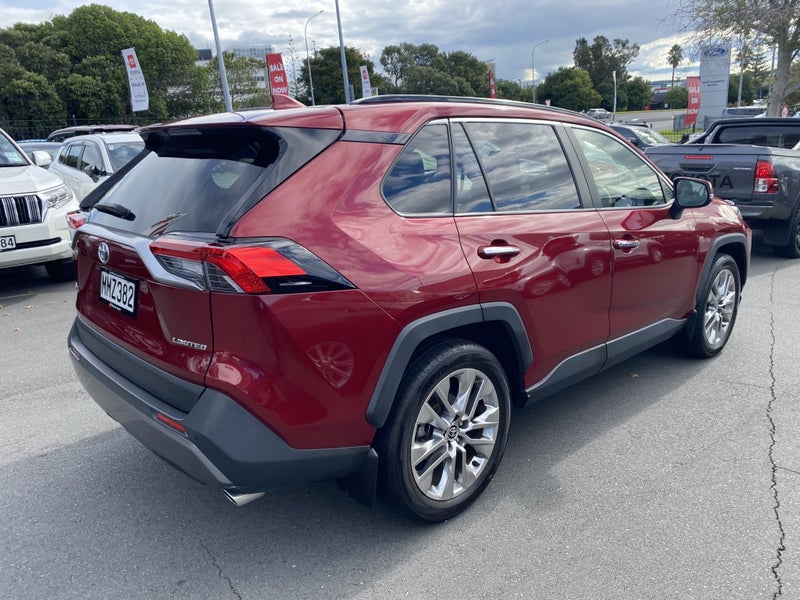 2019 Toyota RAV4 Limited 2.0P CVT FWD image 3