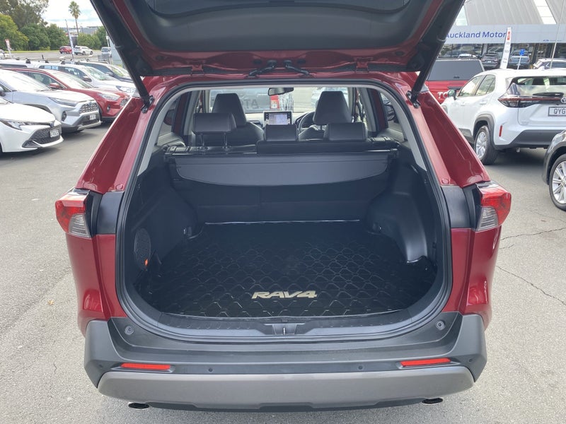 2019 Toyota RAV4 Limited 2.0P CVT FWD image 5