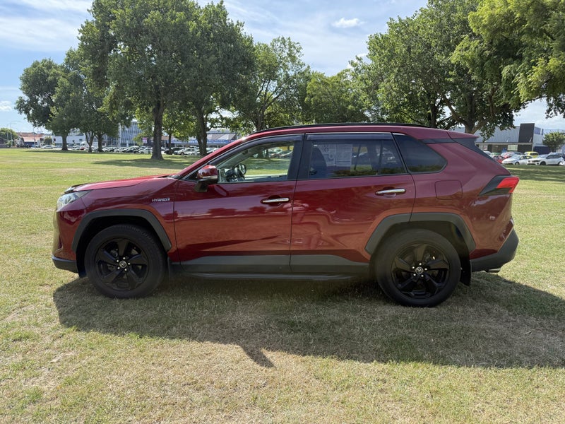2019 Toyota RAV4 Limited 2.5P Hybrid AWD Automa... image 4