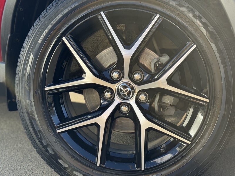 2019 Toyota RAV4 Limited AWD 2.5P Petrol Certified image 3