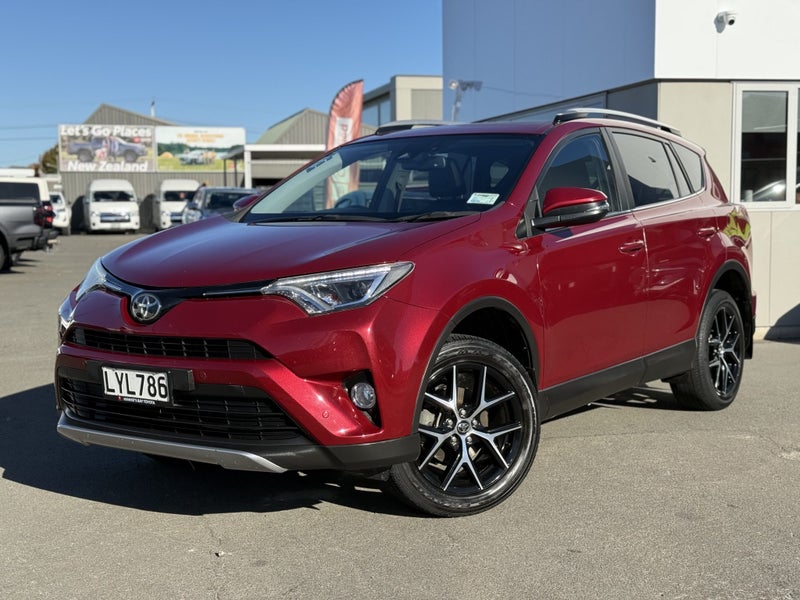 2019 Toyota RAV4 Limited AWD 2.5P Petrol Certified image 5