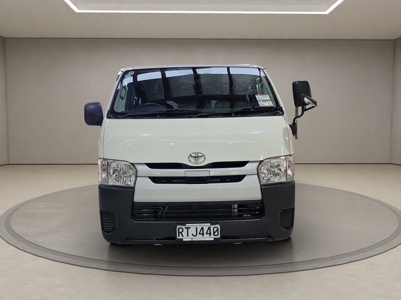 2019 Toyota Regius Ace 2.8L Diesel Turbo DX GL... image 2