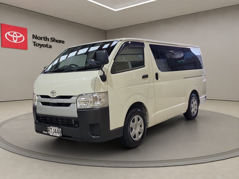 2019 Toyota Regius Ace 2.8L Diesel Turbo DX GL... image 3