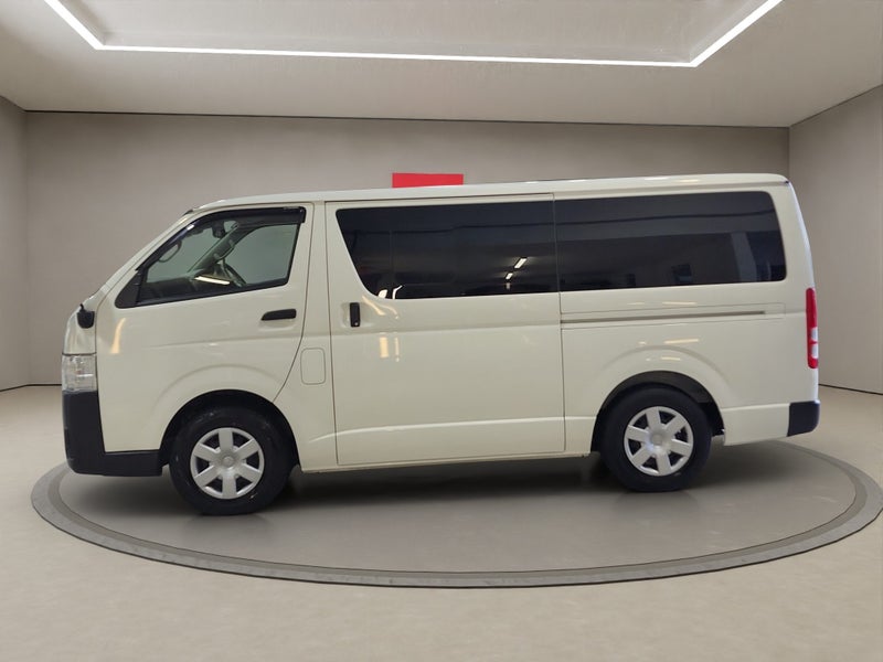 2019 Toyota Regius Ace 2.8L Diesel Turbo DX GL... image 4