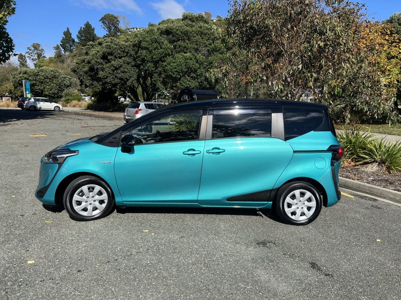 2019 Toyota Sienta 1.5 Hybrid G 5 Dr Wagon CVT 2WD image 4