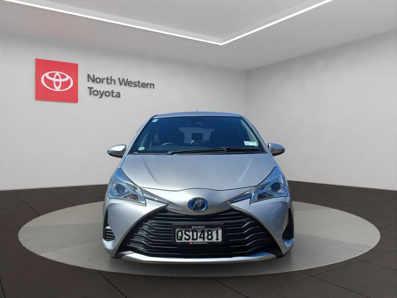2019 Toyota Vitz 1.5 Hybrid F 5Dr Hatch CVT 2WD image 3