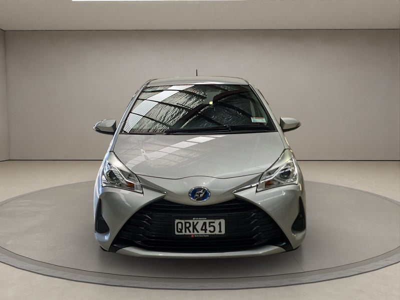 2019 Toyota Vitz 1.5L Hybrid F 5Dr Hatch FWD image 2