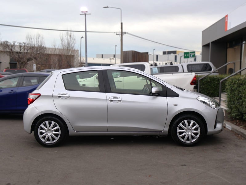 2019 Toyota Yaris GX 1.3L Petrol, Auto image 4