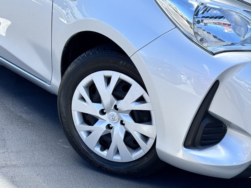 2019 Toyota Yaris GX 1.3P 4 PETROL ECONOMIC HATCH image 5