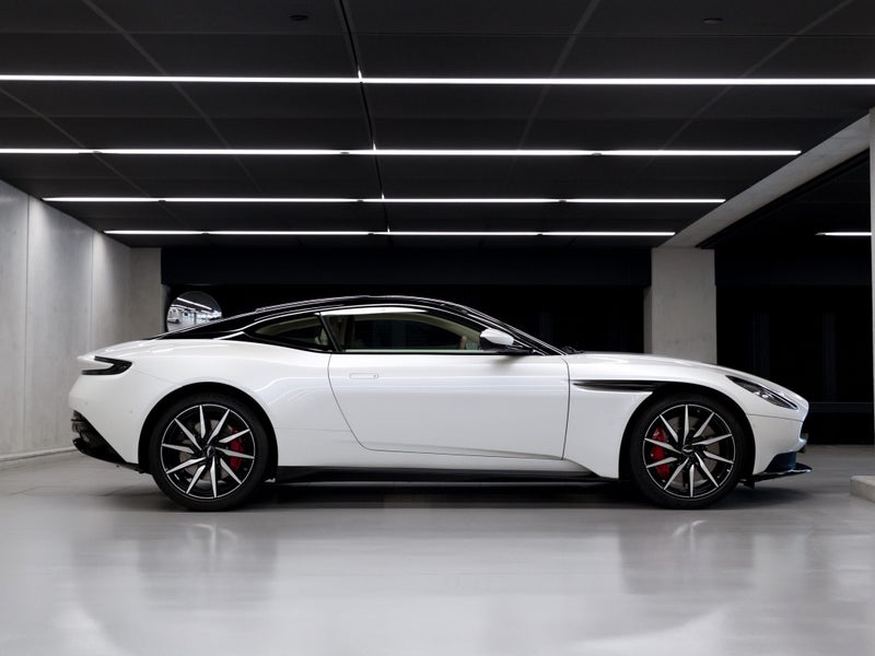 2020 Aston Martin DB11 V8 image 5