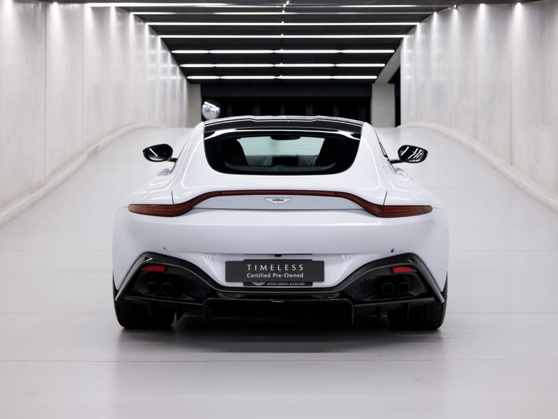 2020 Aston Martin Vantage Coupe image 4