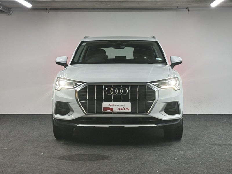 2020 Audi Q3 35 TFSI Advanced image 2
