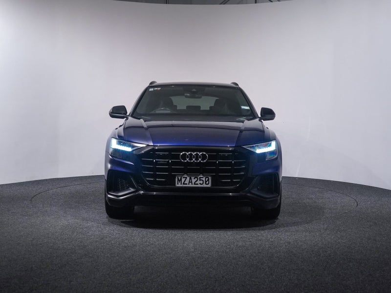 2020 Audi Q8 S-line 55 TFSI 250kW quattro image 4