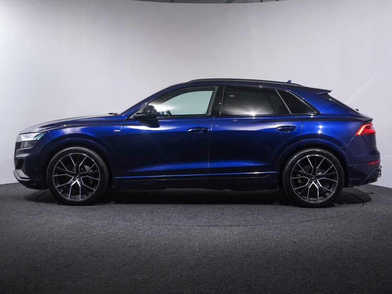 2020 Audi Q8 S-line 55 TFSI 250kW quattro image 5