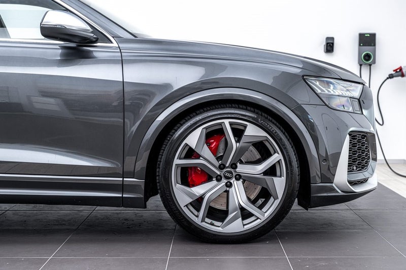 2020 Audi RS Q8 QUATTRO TIP TRONIC image 4