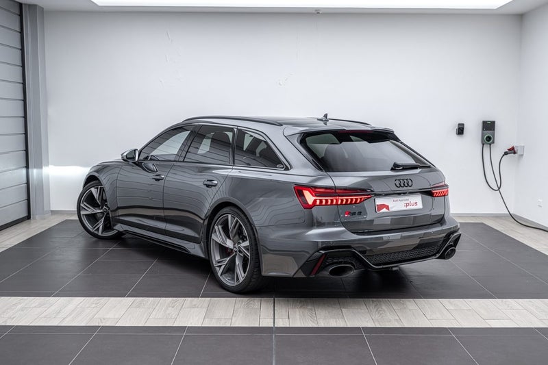 2020 Audi RS6 Avant image 3