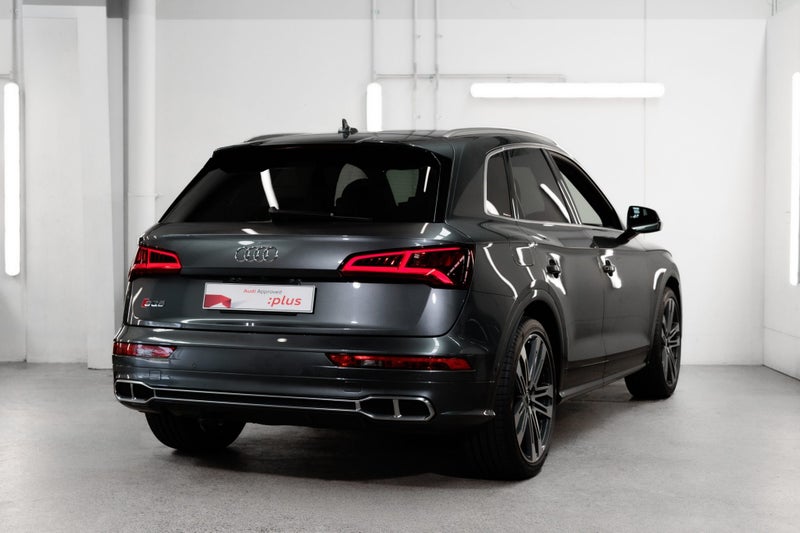 2020 Audi SQ5 TDI quattro image 2