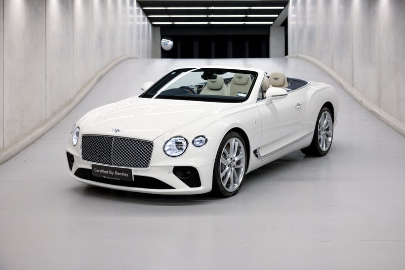 2020 Bentley Continental GTC V8 image 2