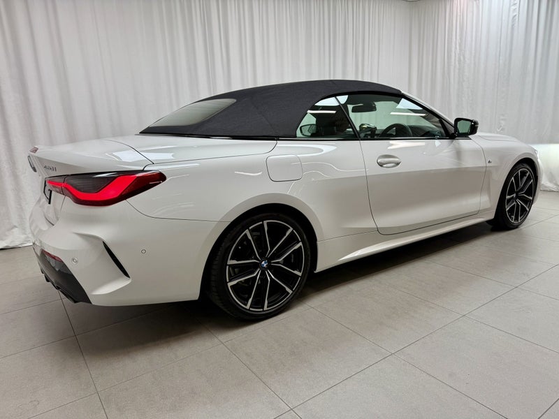 2020 BMW 420i 420i Convertible M Sport + Comfort image 3