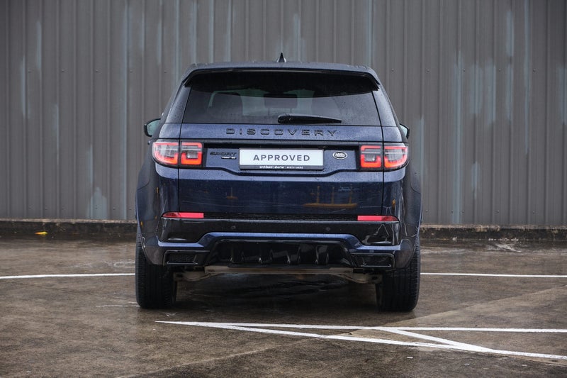 2020 Land Rover Discovery Sport P250 R-Dynamic SE image 5