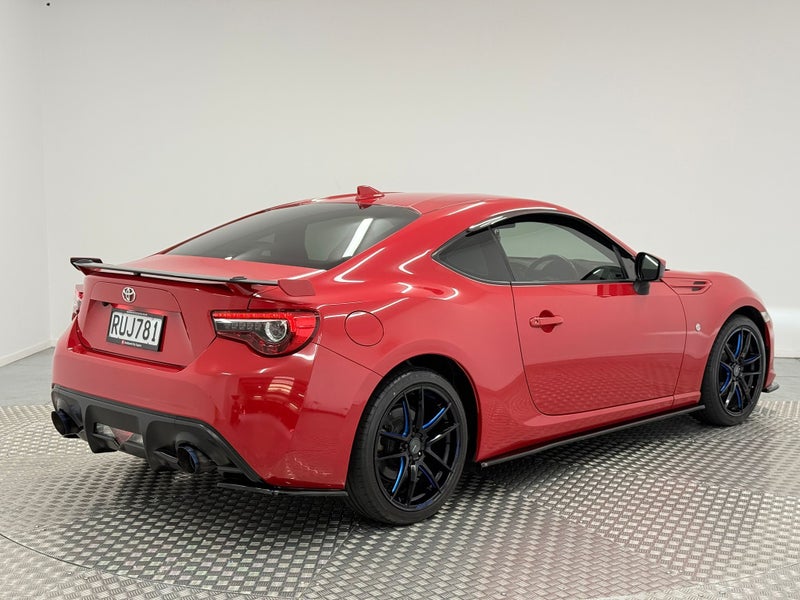 2020 Toyota 86 2.0P Rear Wheel Drive image 3