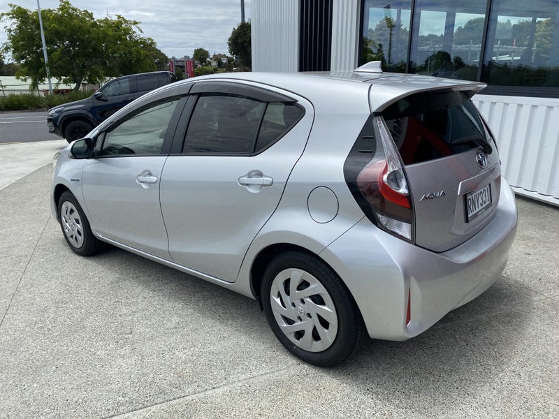 2020 Toyota Aqua 1.5 Hybrid S 5 Dr Hatch 2WD image 3