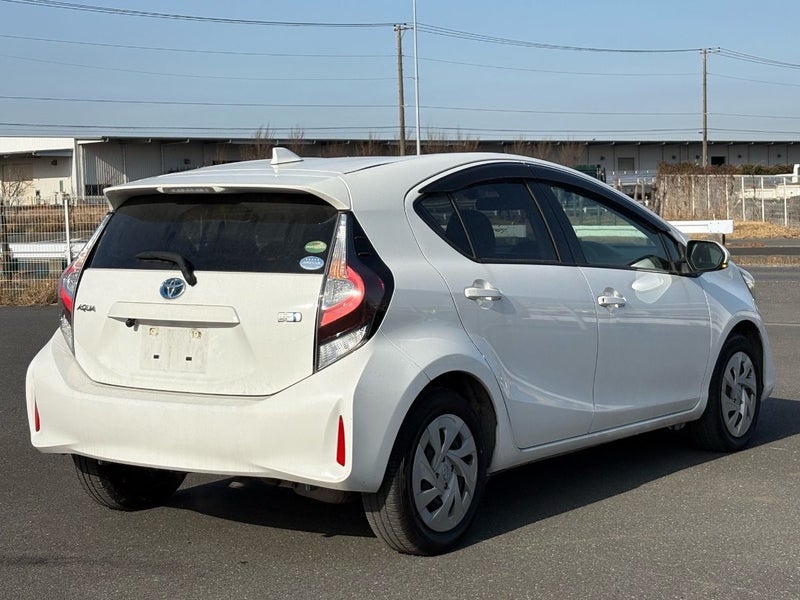 2020 Toyota Aqua 1.5 Hybrid S image 4