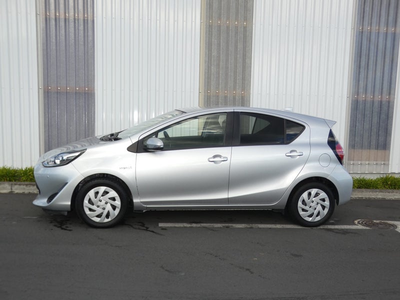 2020 Toyota Aqua 1.5 Hybrid S image 5
