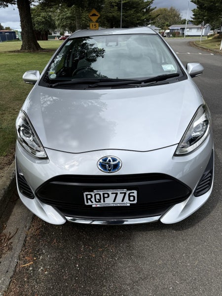 2020 Toyota Aqua 1.5 Hybrid S Business Package... image 5