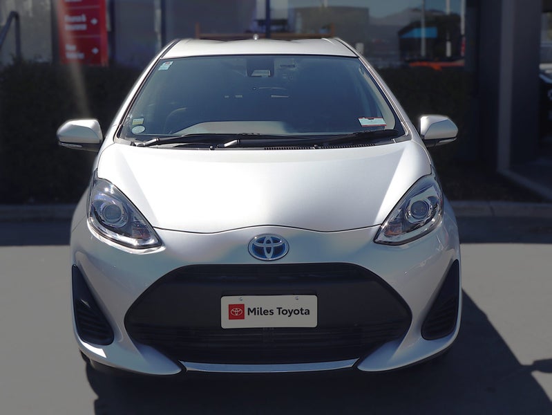 2020 Toyota Aqua HYBRID L Spec, Auto image 2