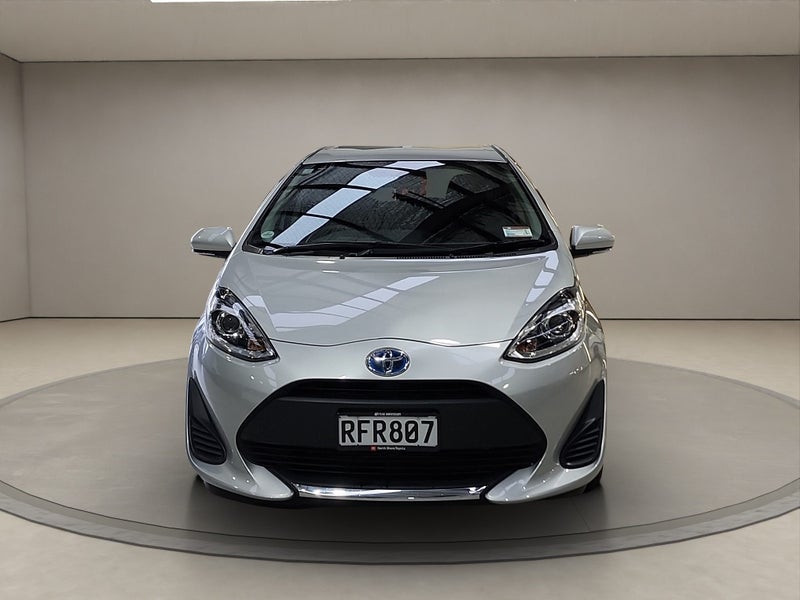 2020 Toyota Aqua Hybrid S 2WD Hatchback image 2