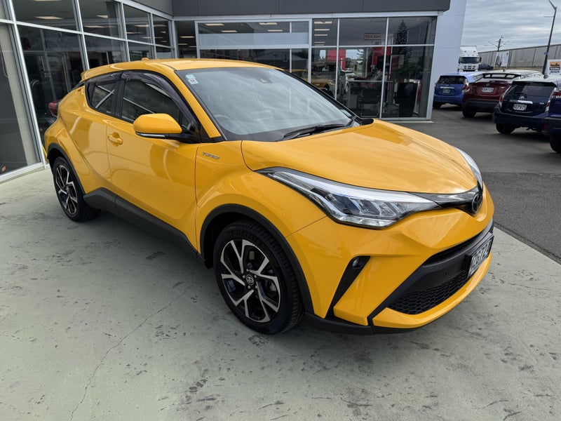2020 Toyota C-HR 1.2PT CVT FWD Automatic SUV image 1