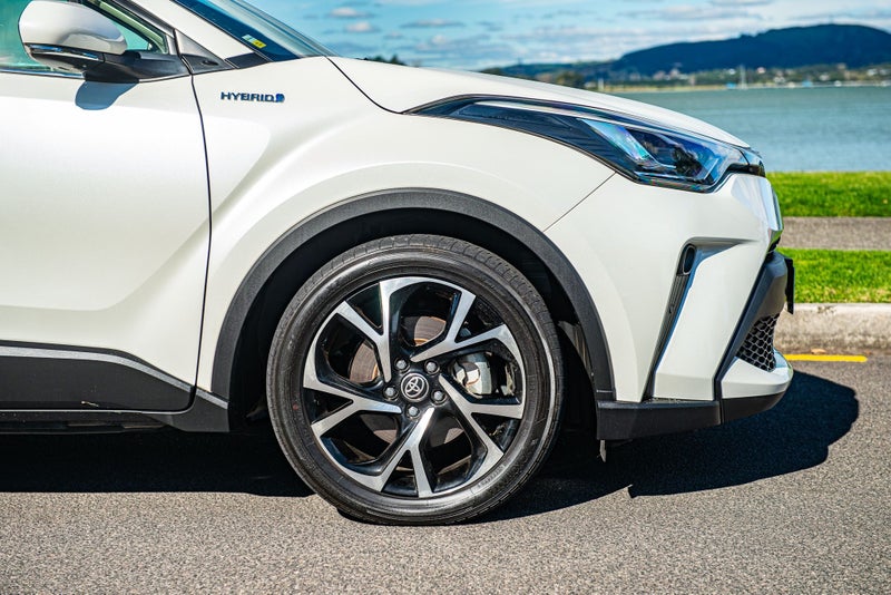 2020 Toyota C-HR 1.8 Hybrid image 3