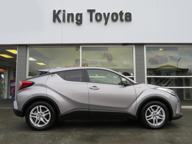 2020 Toyota C-HR 1.8 Hybrid 6.95% Finance & 2 f... image 3