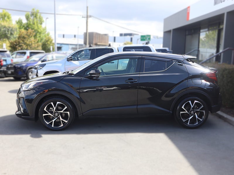 2020 Toyota C-HR 1.8 Hybrid G 5 Dr SUV CVT FWD... image 4