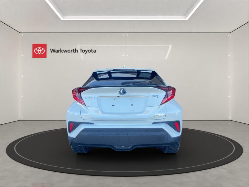 2020 Toyota C-HR 1.8 Hybrid G 5 Dr SUV CVT FWD image 3