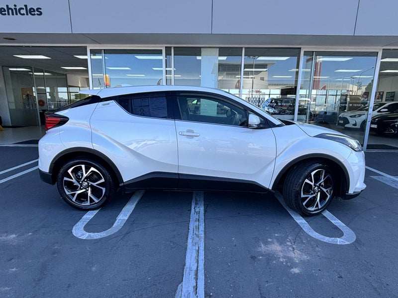 2020 Toyota C-HR 1.8 Hybrid G 5 Dr SUV CVT FWD image 5