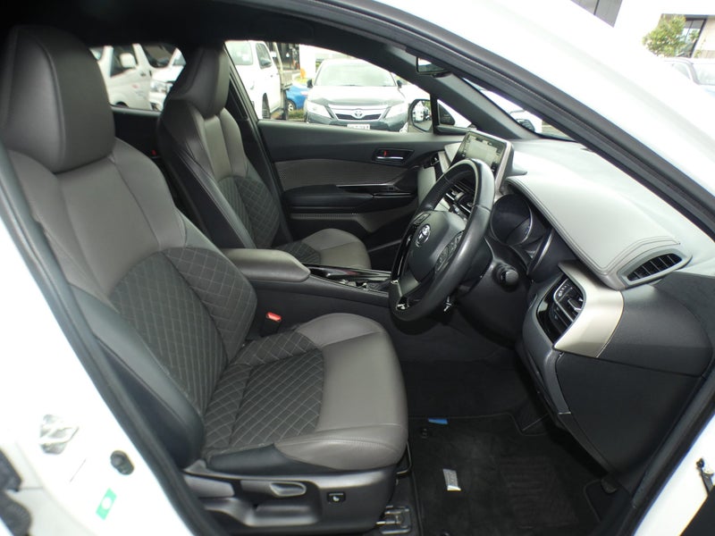 2020 Toyota C-HR 1.8 Hybrid G image 2