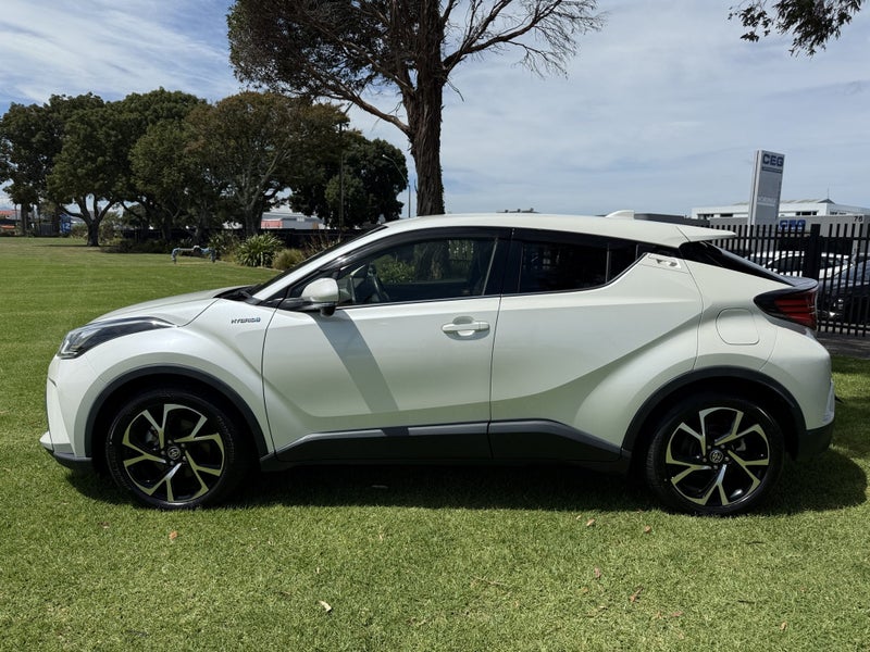 2020 Toyota C-HR 1.8 Hybrid G Automatic SUV image 4