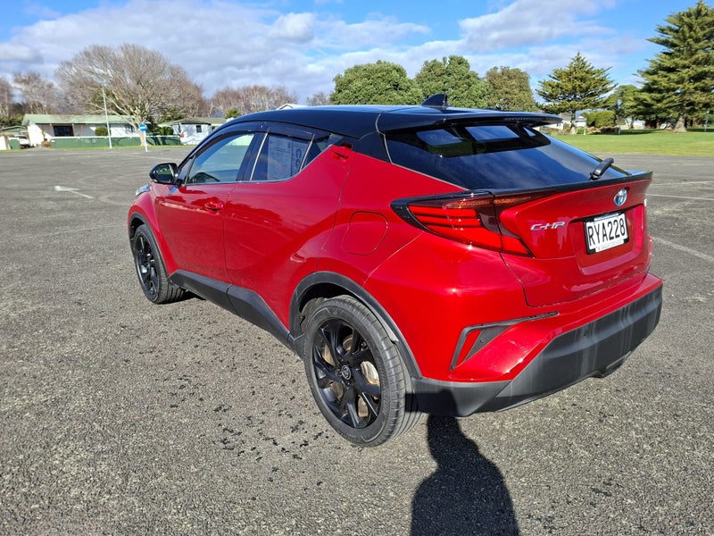 2020 Toyota C-HR 1.8 Hybrid G Mode Automatic SUV image 4