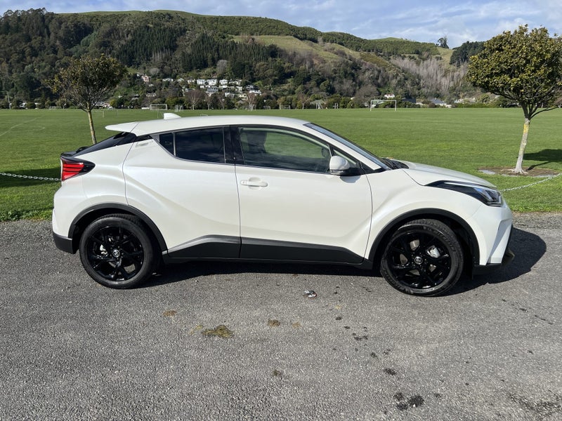 2020 Toyota C-HR 1.8 Hybrid G Mode Nero image 3