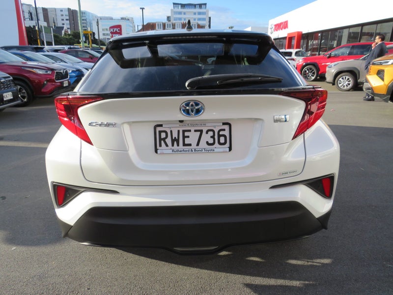 2020 Toyota C-HR 1.8 Hybrid G Mode Nero Safety... image 5